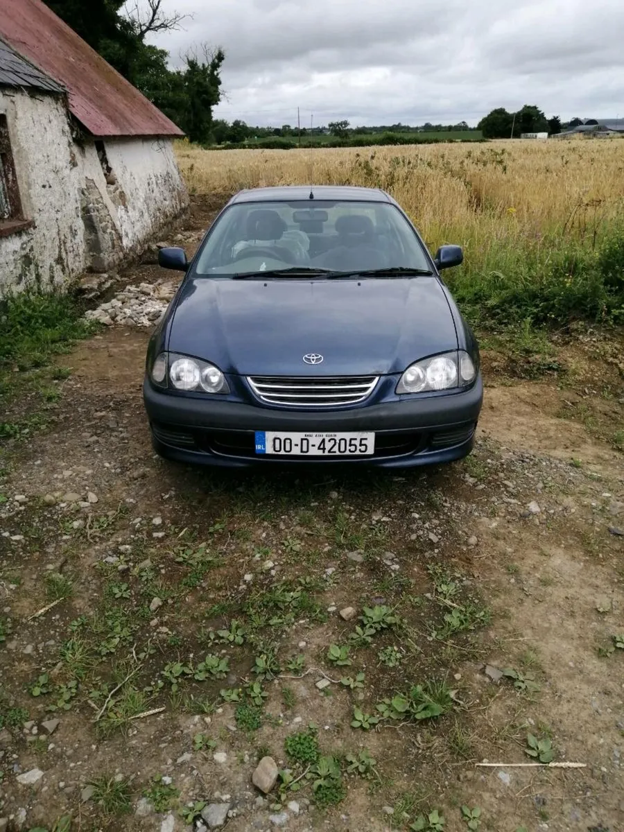 Toyota avensis 00 - Image 1