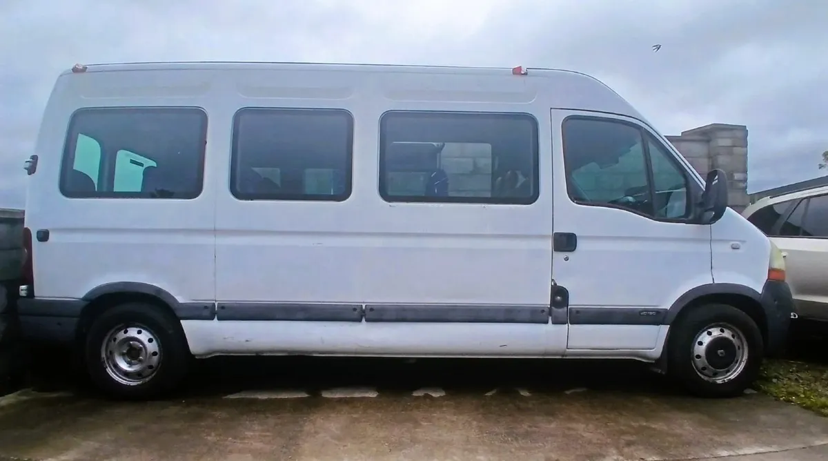 Renault Other 2004 - Image 3