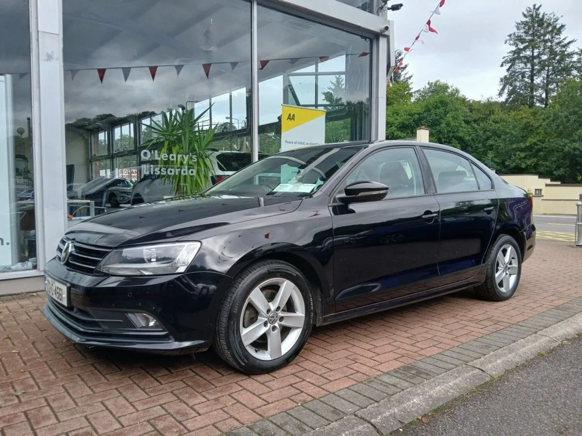 Volkswagen Jetta 2.0 TDI 110HP Comfortline  Black - Image 2