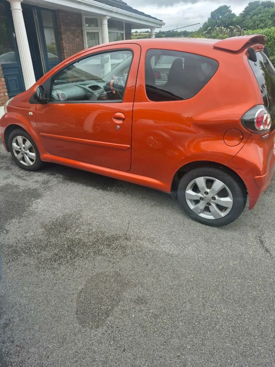 Toyota Aygo Fire 2013 - Image 3