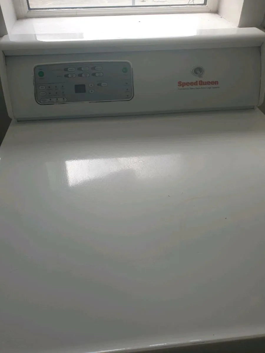 Speed queen Commercial gas dryer - Image 2