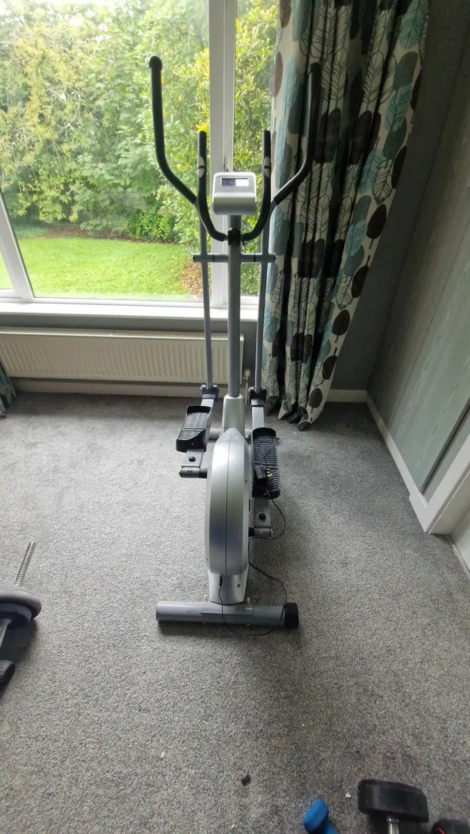 Crosstrainer - Image 4