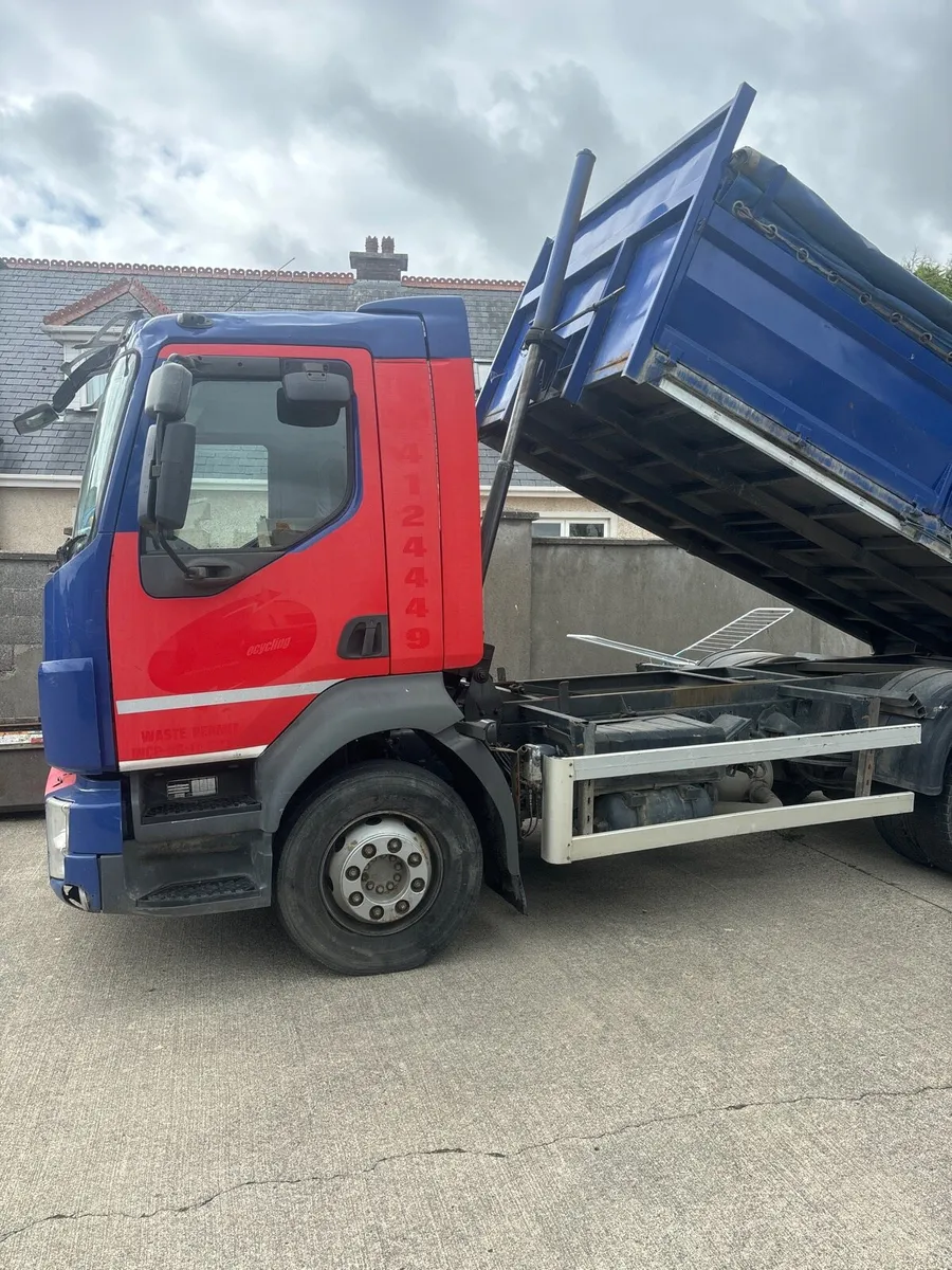 Truck - Image 2