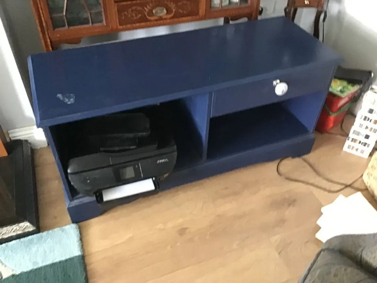 TV Cabinet - Image 1