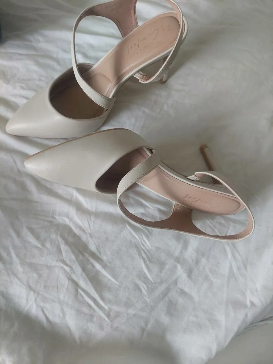 Sandles/summer shoes - Image 3