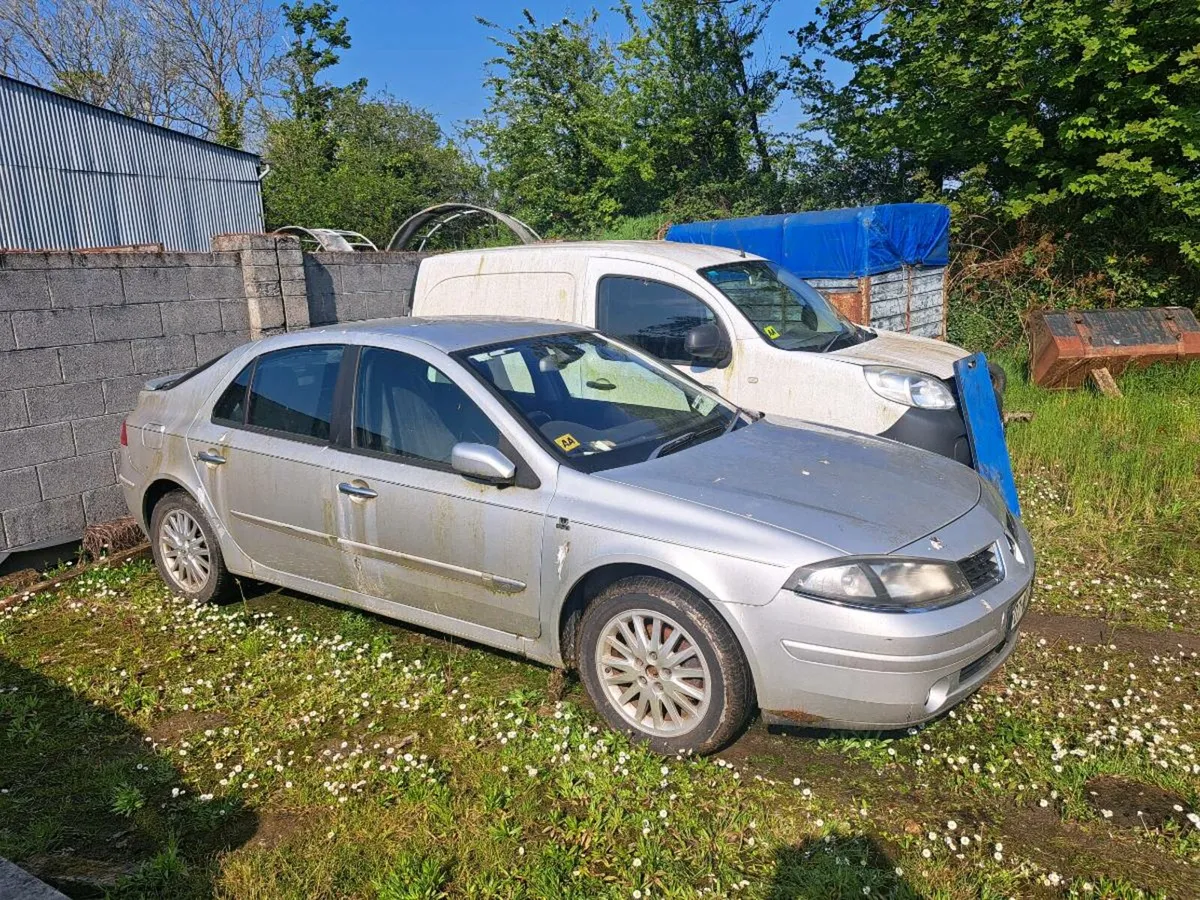 2007 Renault Laguna - Image 1