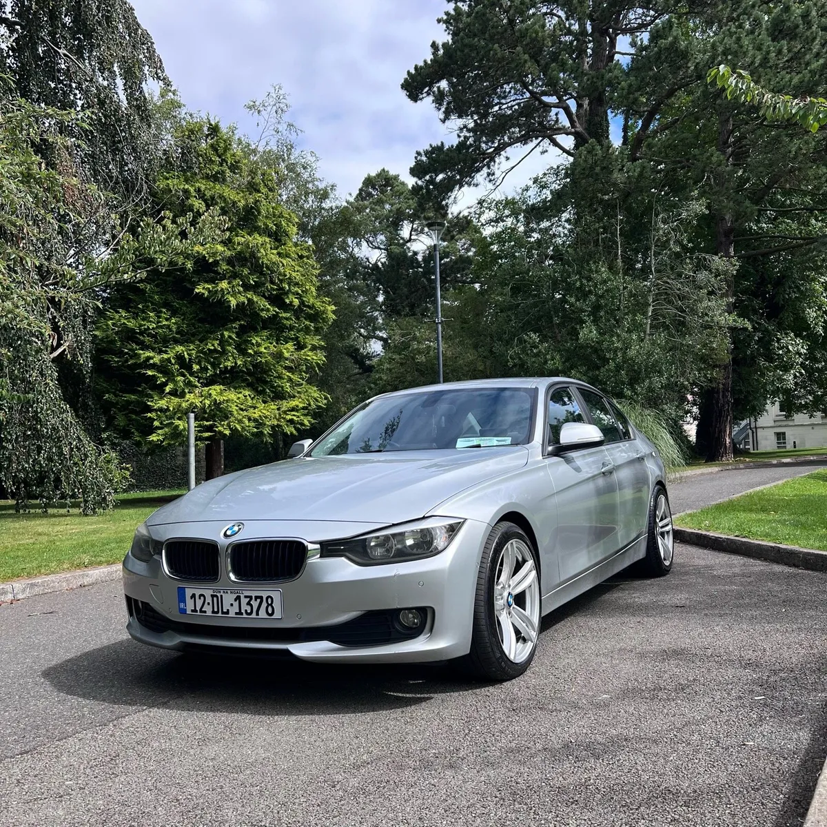 BMW 320d High Spec - Image 2