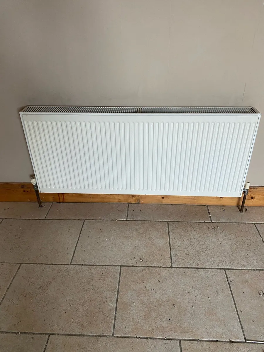 Copper cylinder & radiators - Image 3