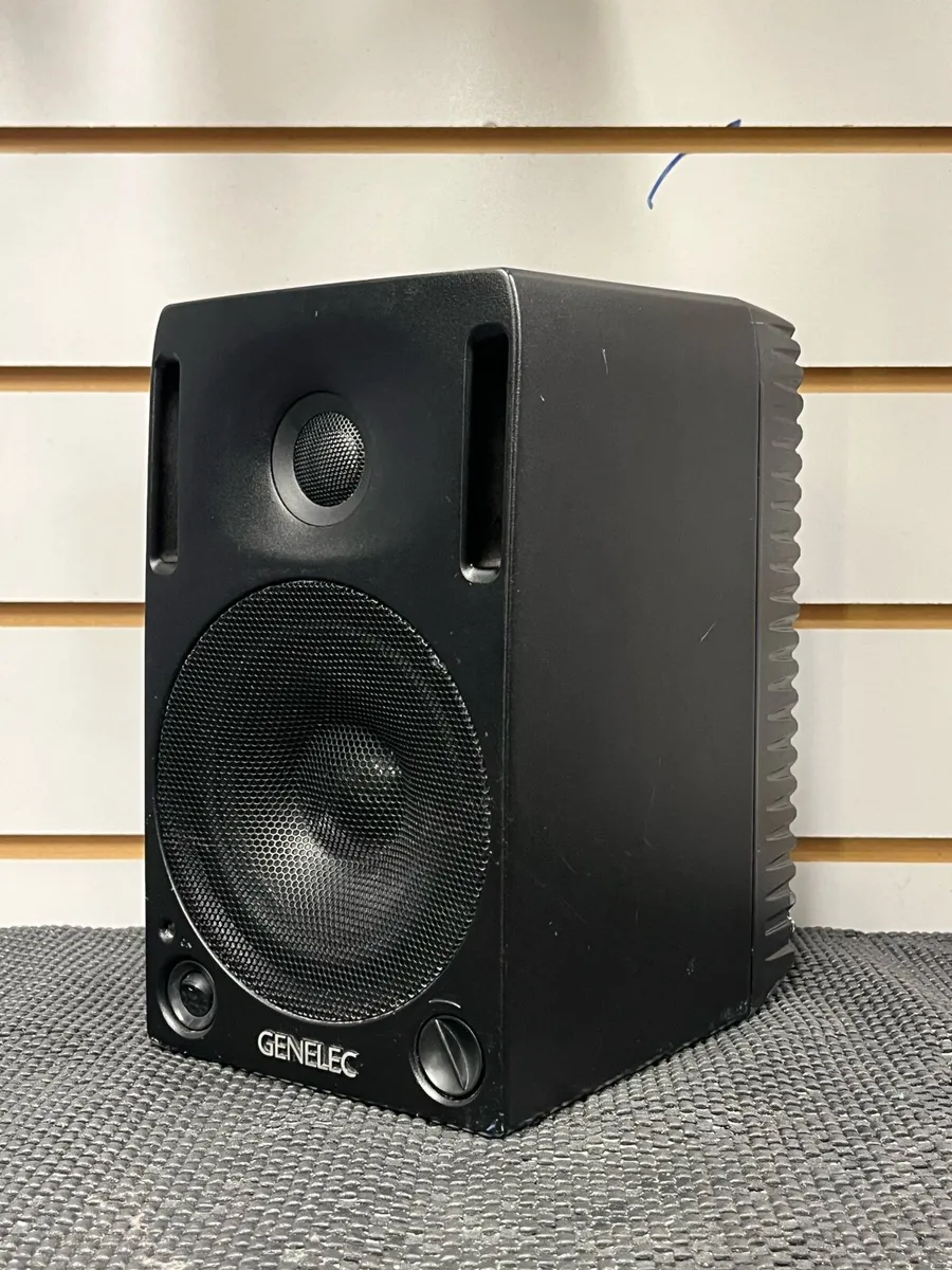 Genelec 1029A Monitor - Image 1
