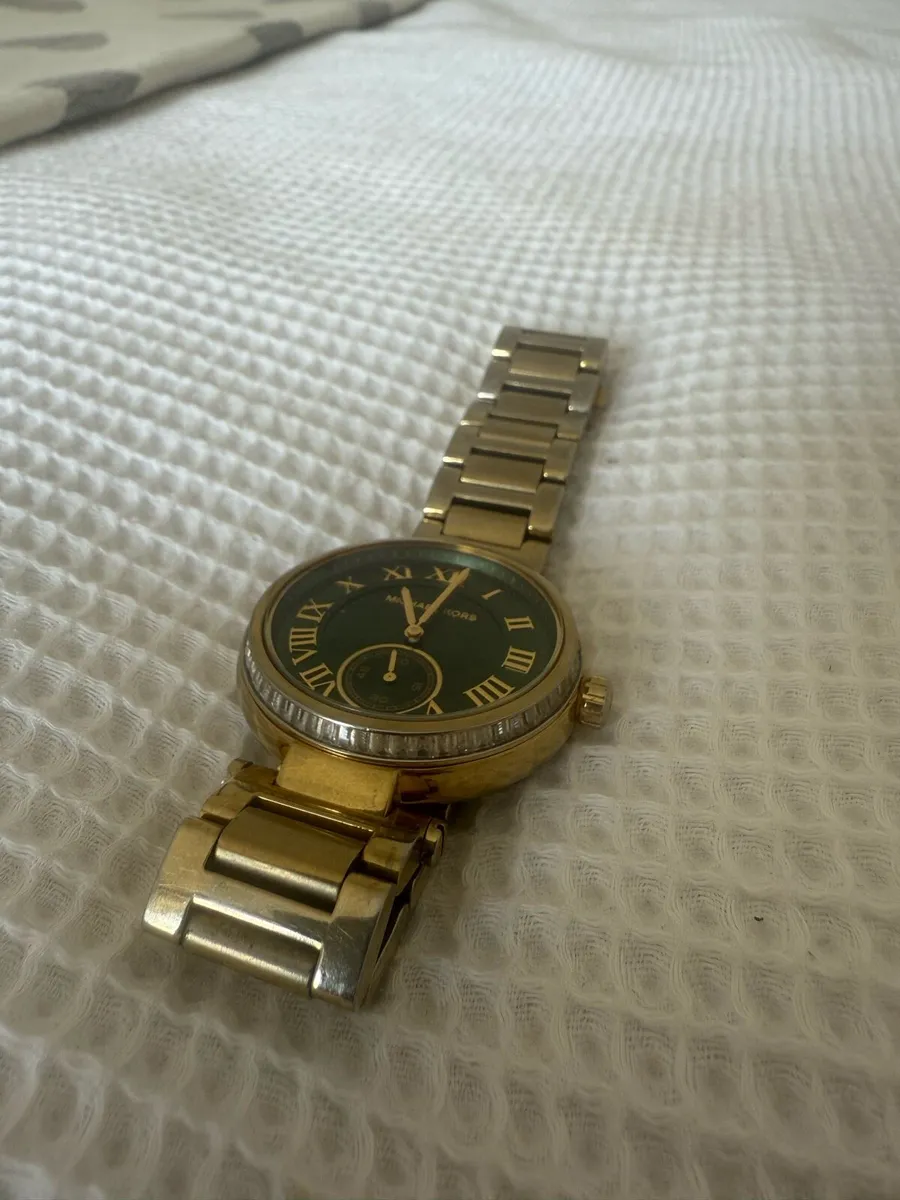 Michael Kors Gold Watch - Image 2