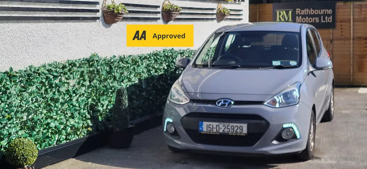 Hyundai i10 Deluxe 2015 Automatic (low Mileage) - Image 1