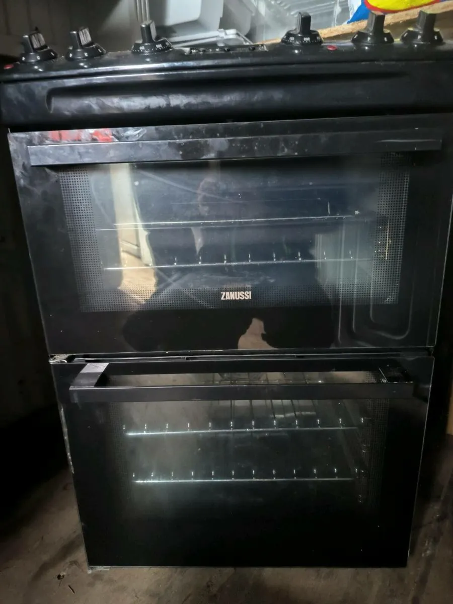 Zanussi free standing cooker - Image 4