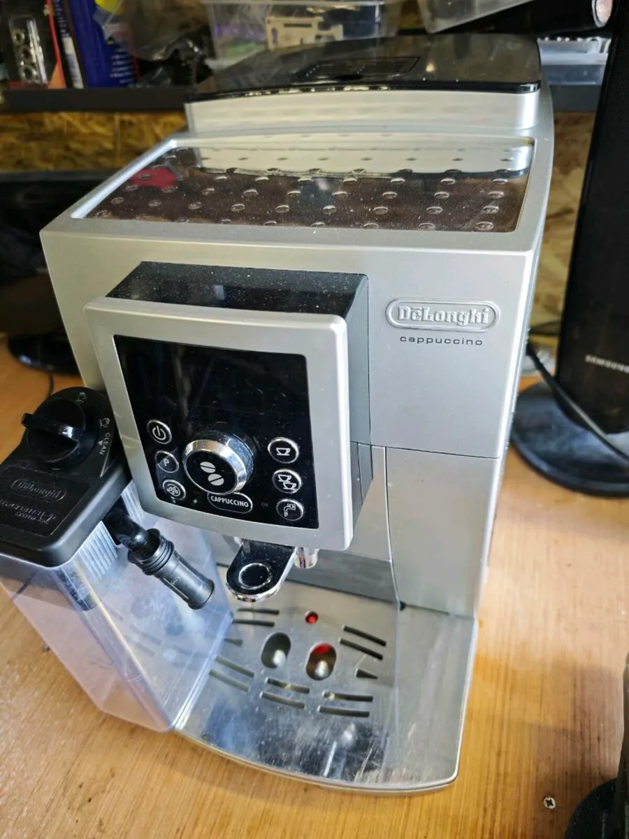 DeLonghi full automatic coffee machine - Image 1