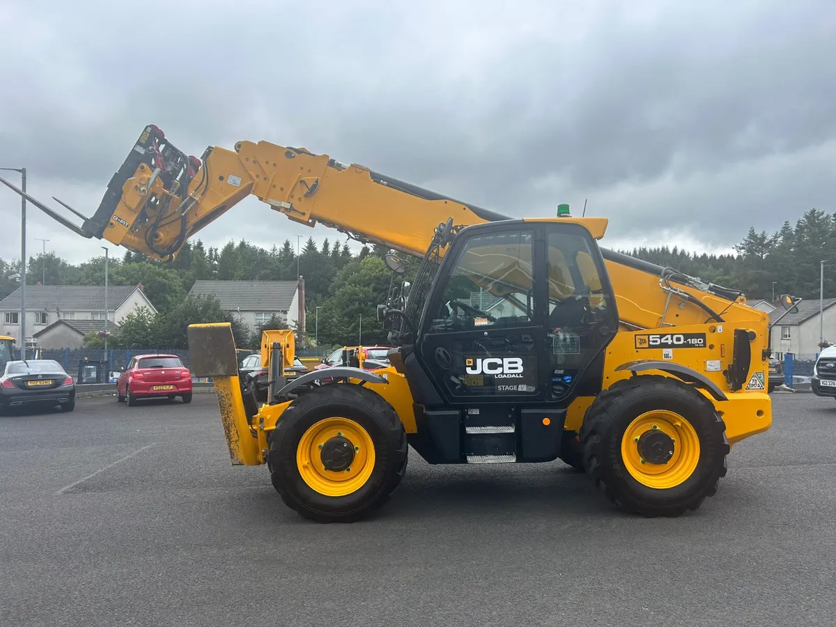 2024 JCB 540-180 Big Engine / Joystick / AC - Image 3