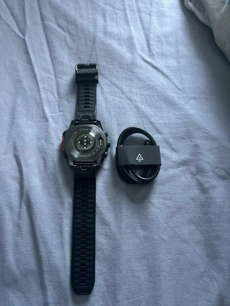 Fenix 8 Amoled Watch 47mm - Image 3