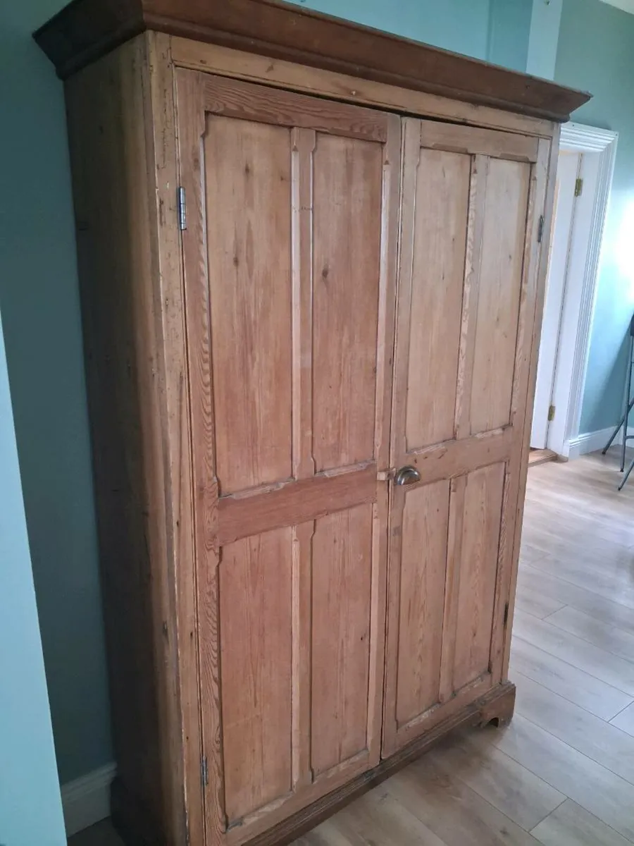 Furniture - Image 3