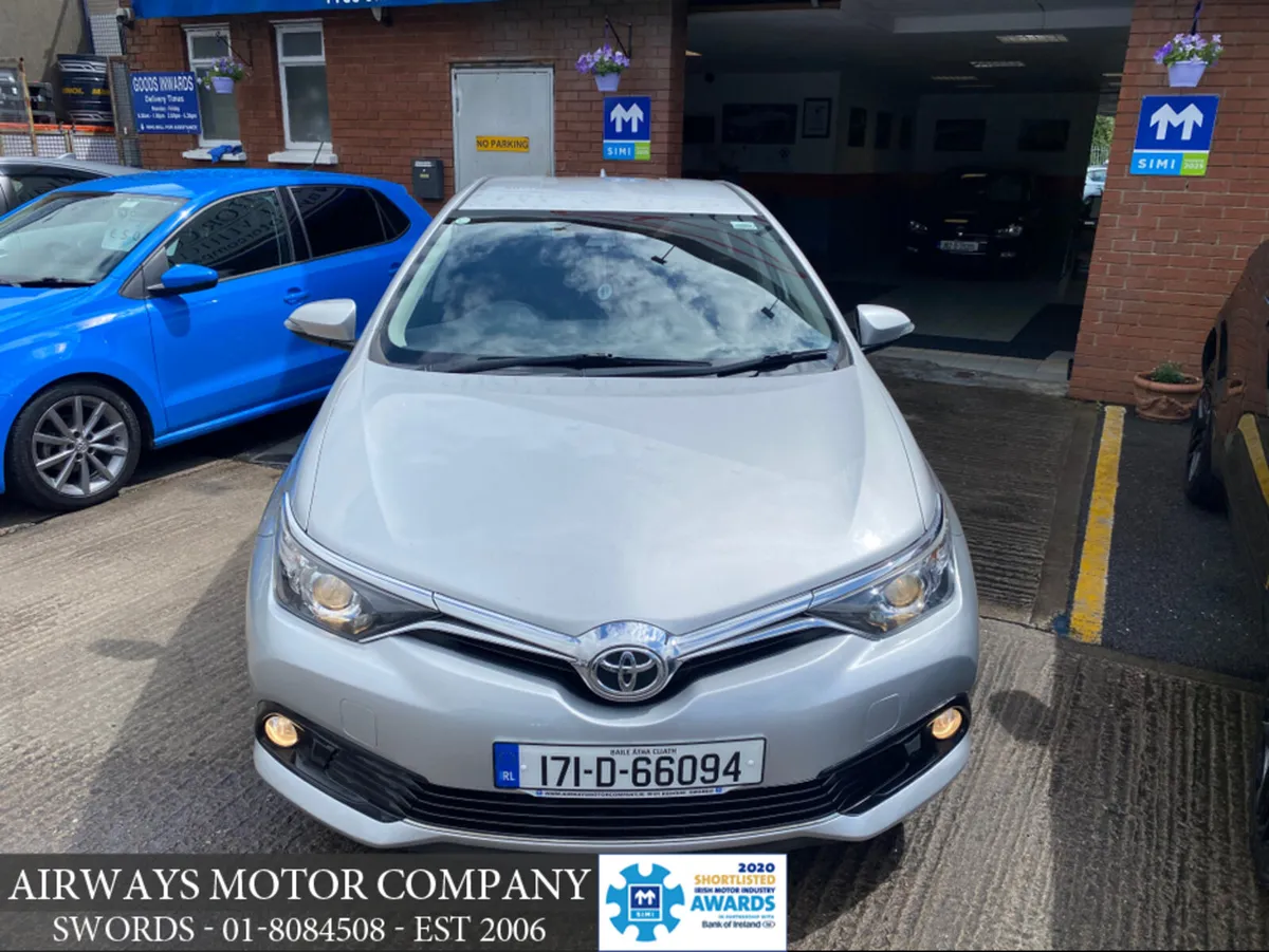 Toyota Auris Pending - Image 3