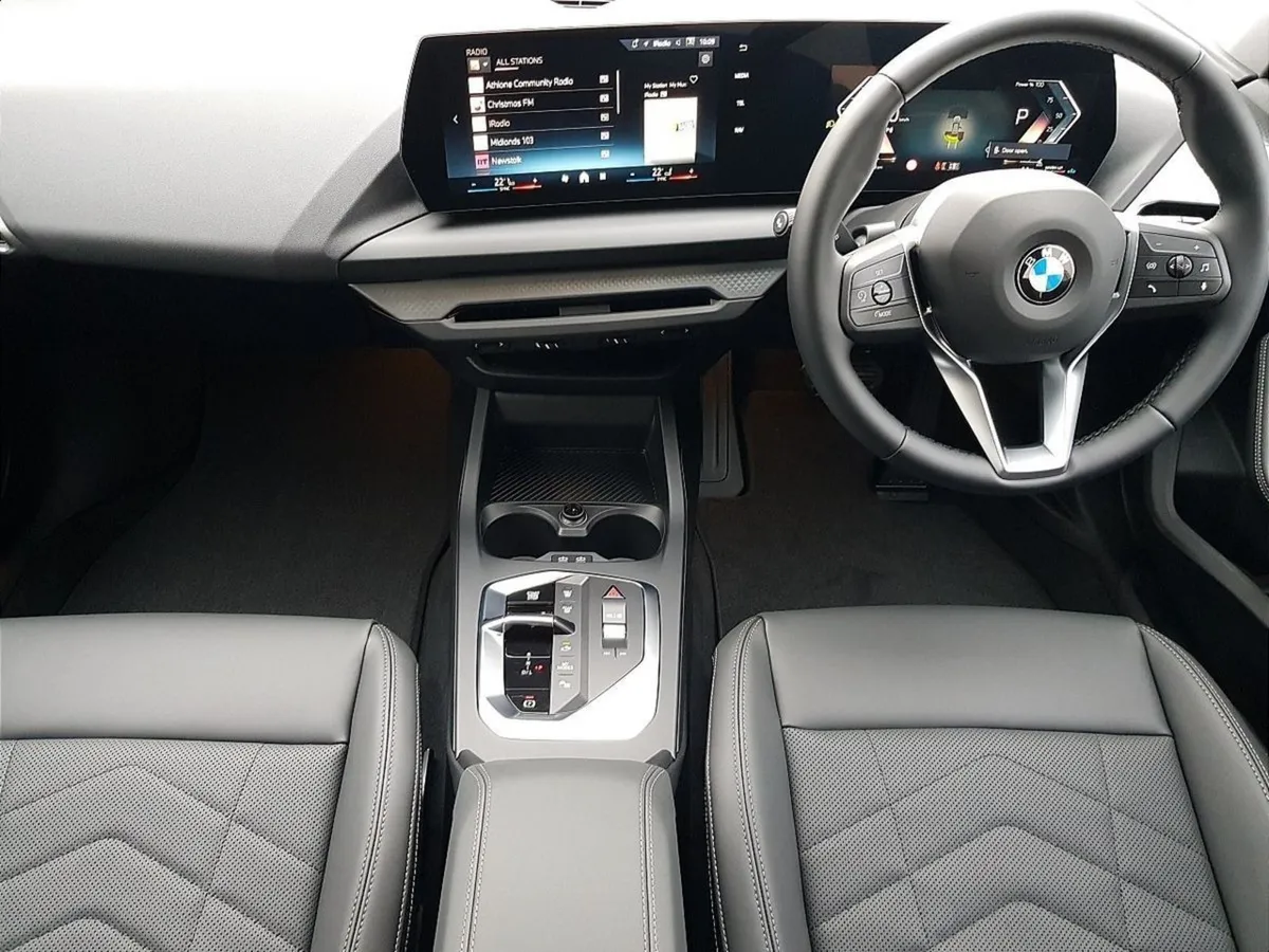 BMW 1 Series 120 Sport - Image 4