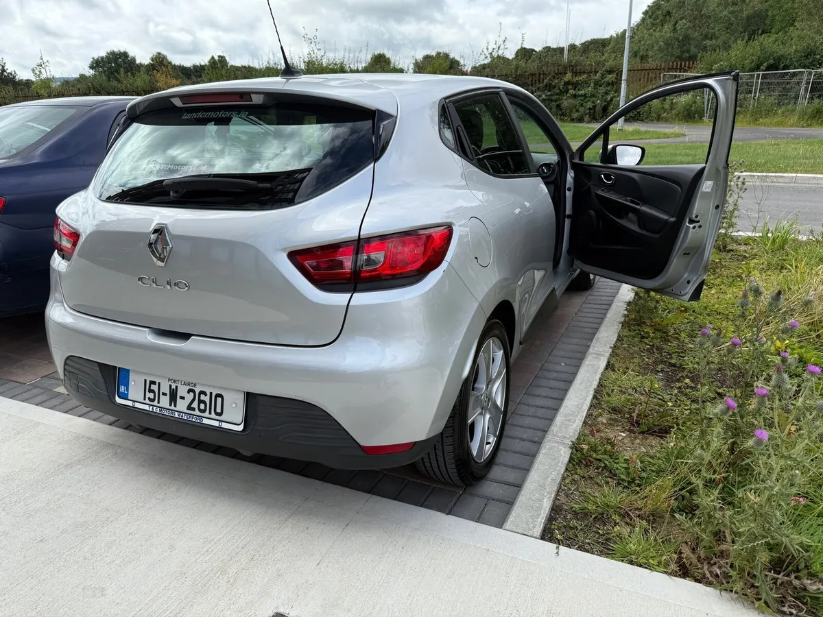 Renault Clio - Image 4