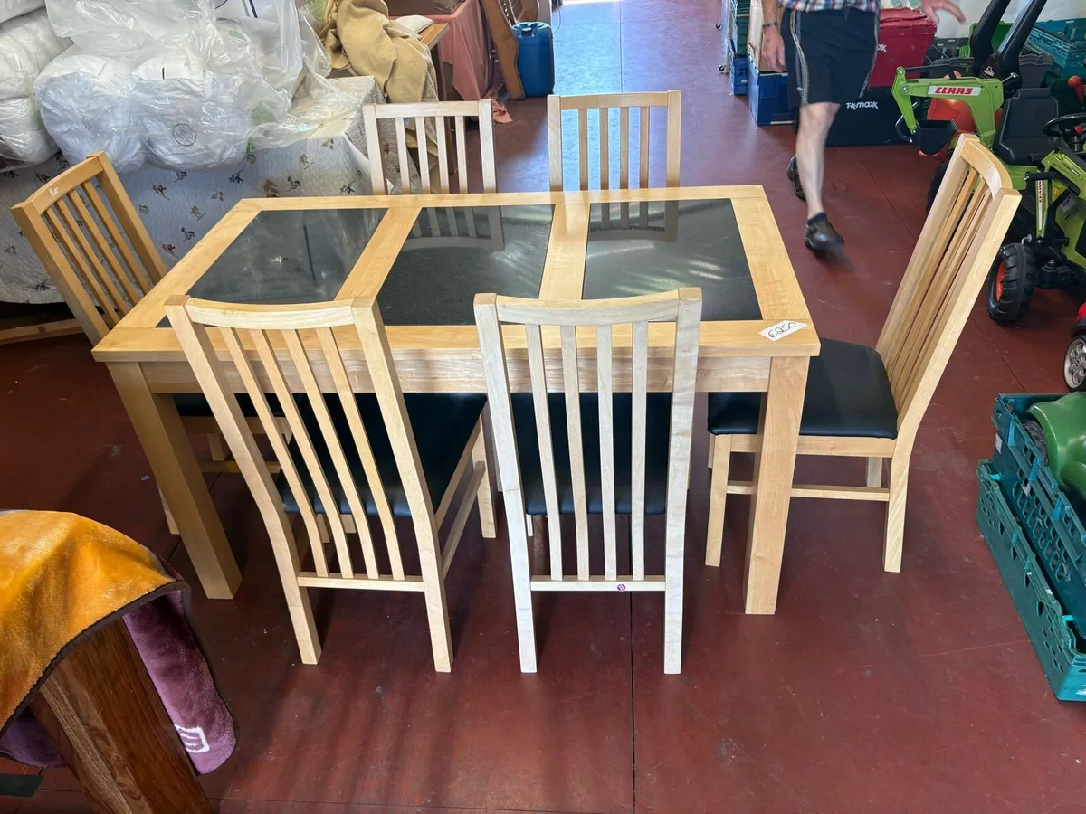 Table and 6 chairs - Image 3