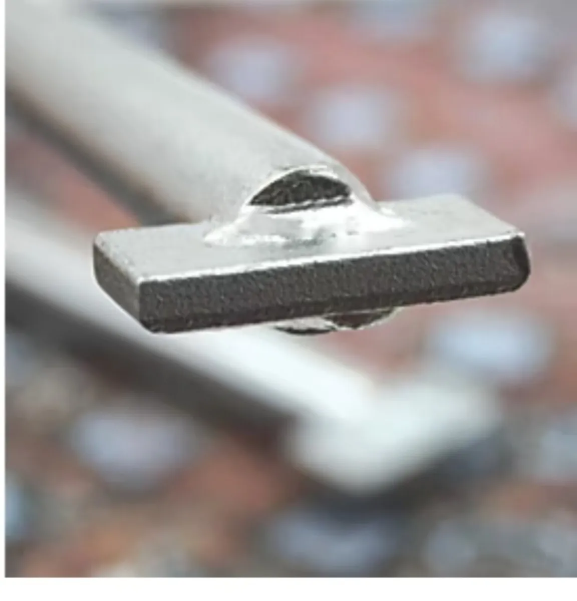 Manhole key 620mm - Image 4