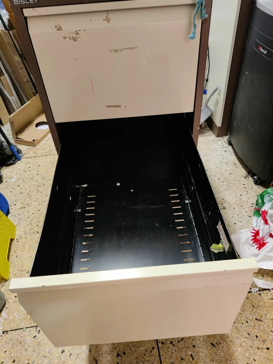 filing cabinet - Image 2