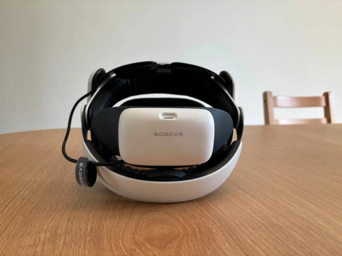 Meta Quest 3 512GB + Pro Strap - Image 3