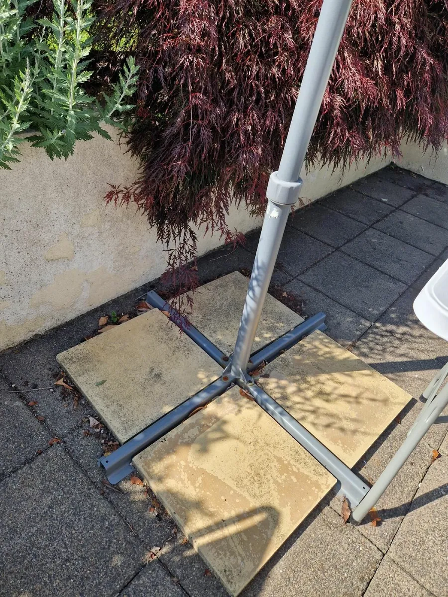 Garden Parasol for sale - Image 2