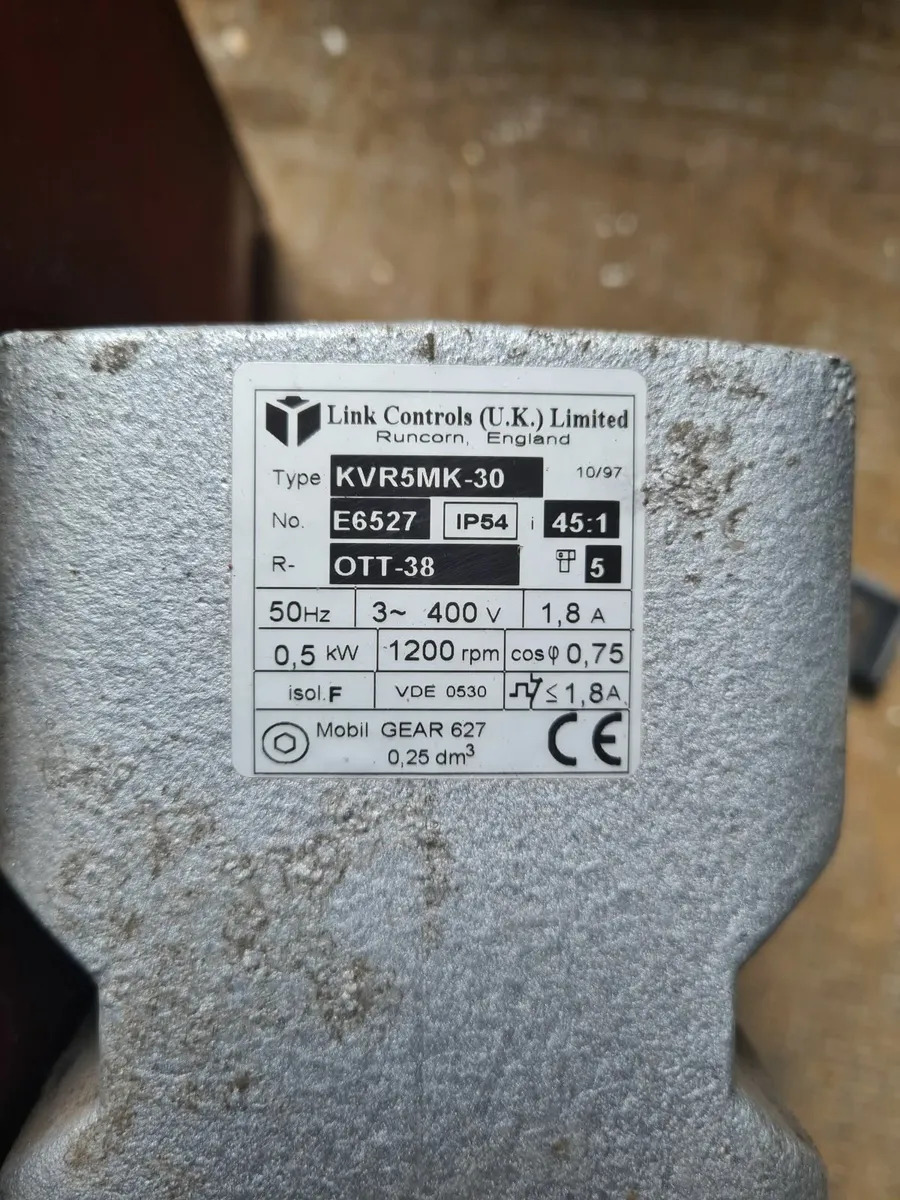 Three phase roller shutter door motor - Image 3