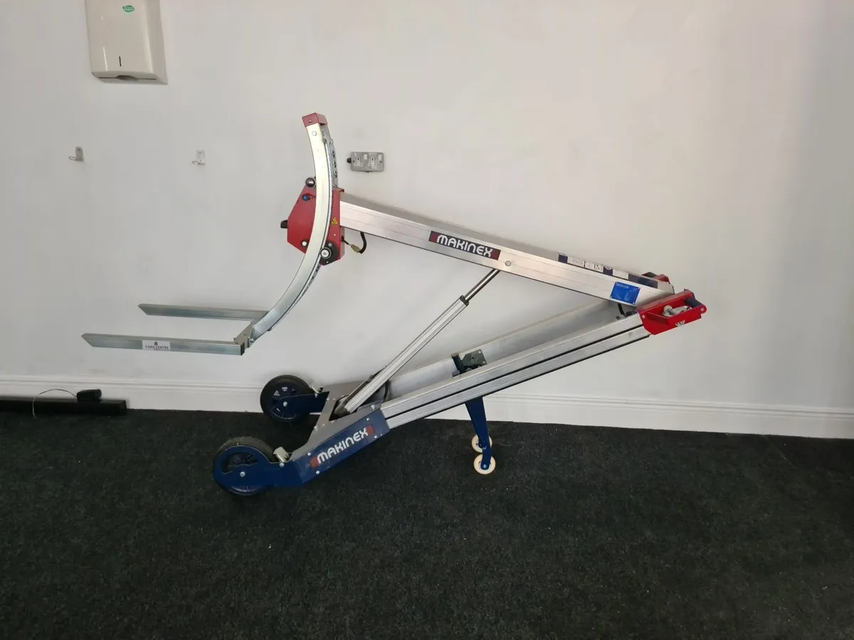 Makinex  Fork lift - Image 1