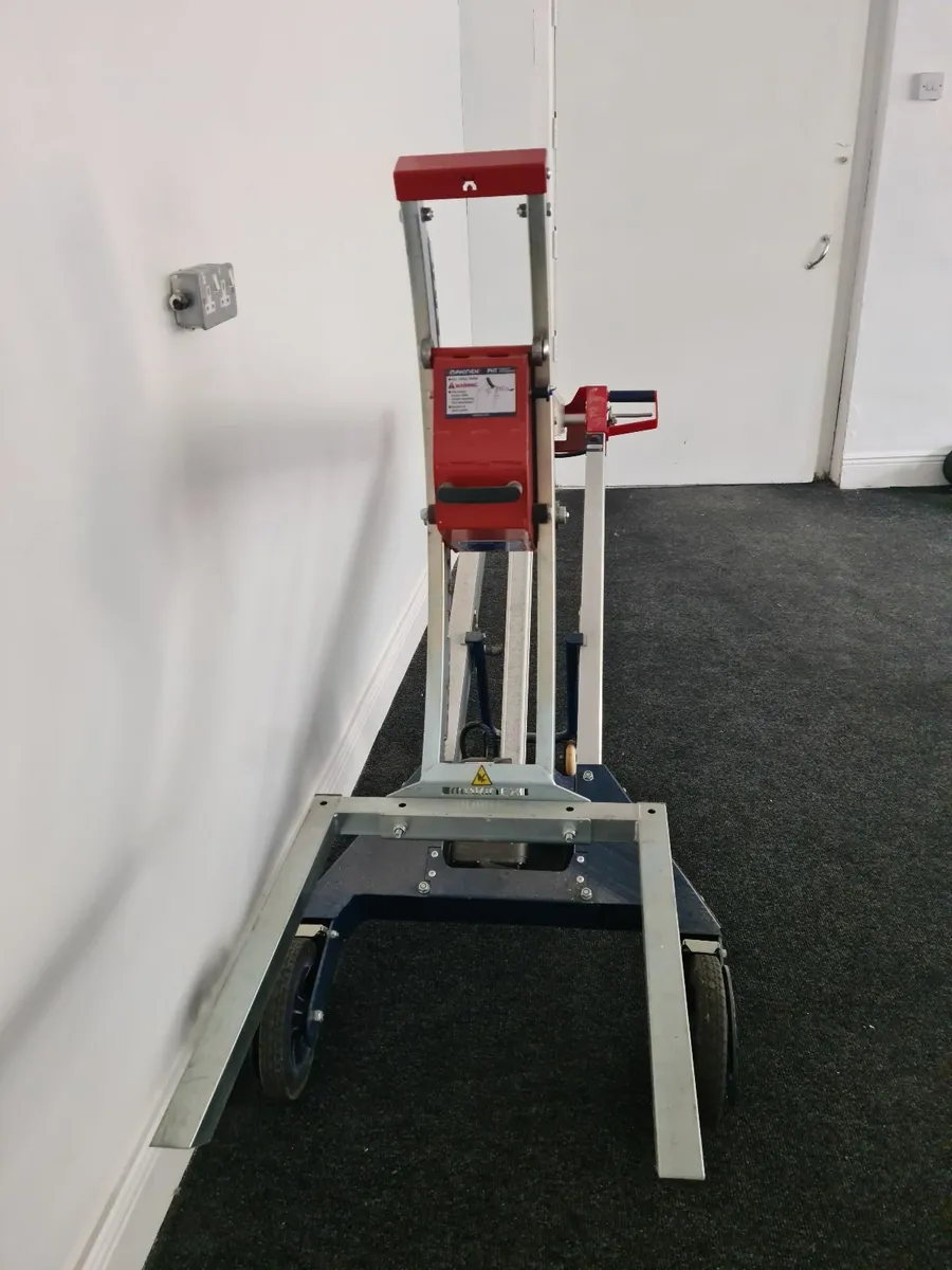 Makinex  Fork lift - Image 4