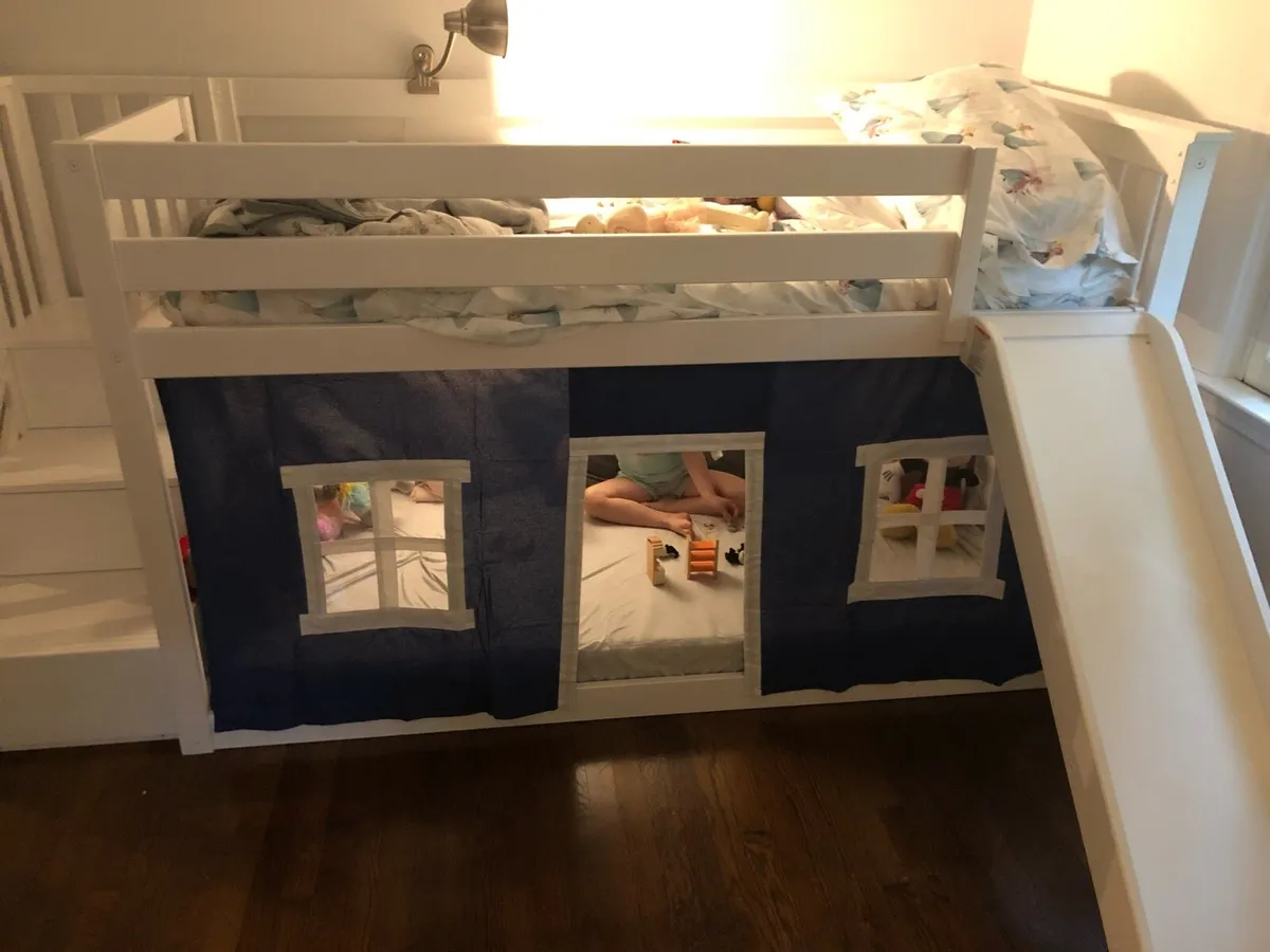 Bunk bed with slide - Image 1