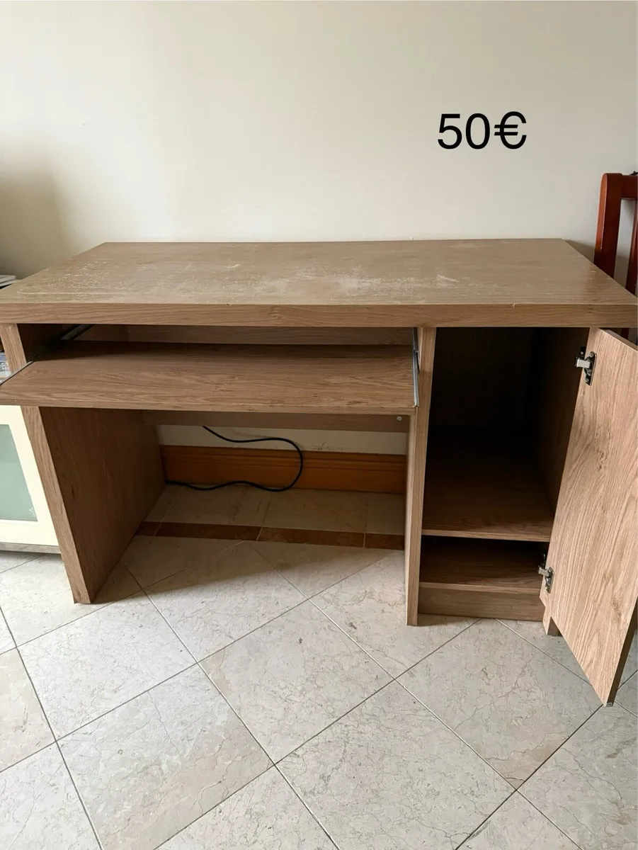 Sturdy desk - Image 2
