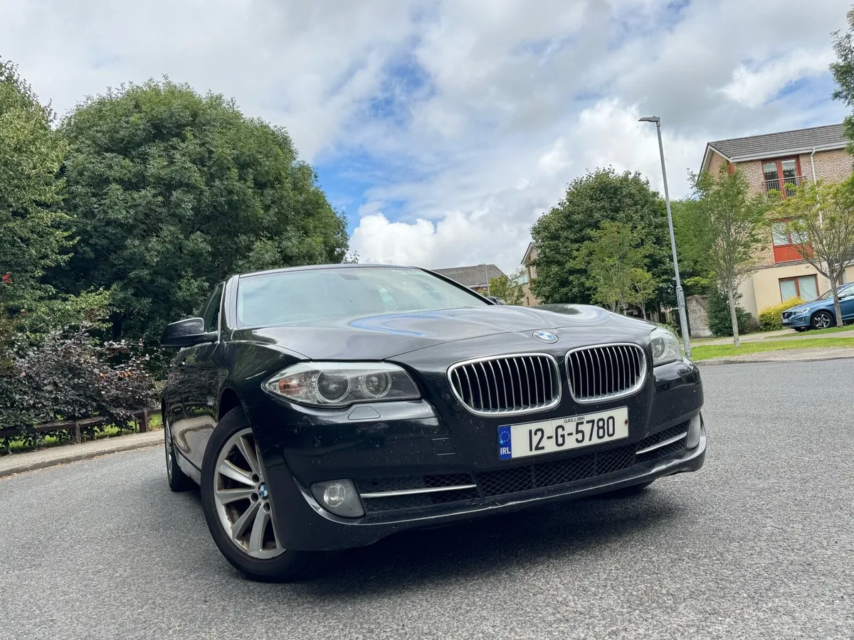 BMW F10 2012 - Image 2