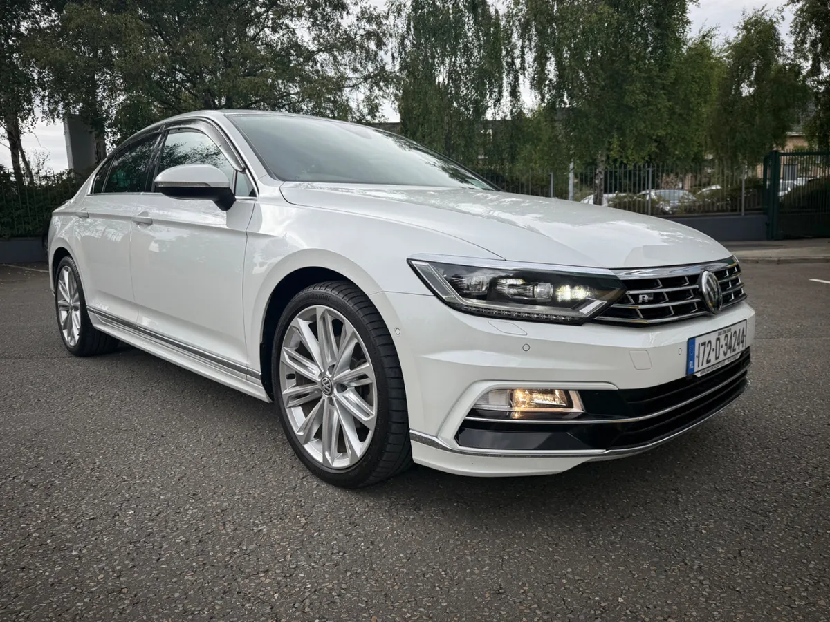 VW Passat 2.0 TSI DSG Mega Spec - Image 1