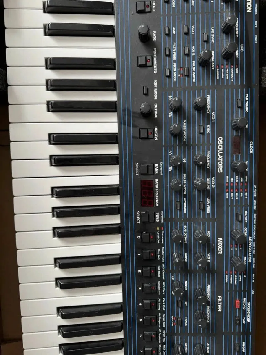 Dave Smith OB-6 Oberheim 6-Voice Analogue Synth - Image 2