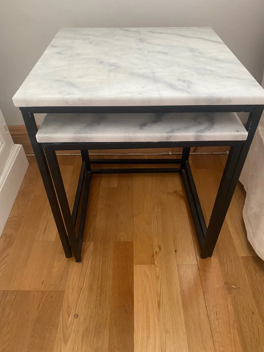 Nest of tables - Image 1