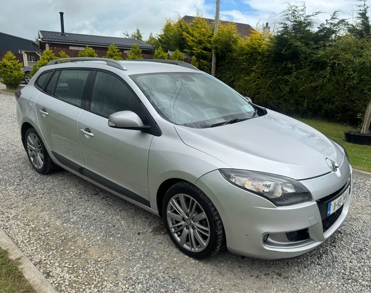 Renault Megane Estate - Image 1