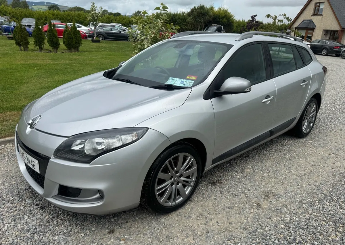 Renault Megane Estate - Image 2
