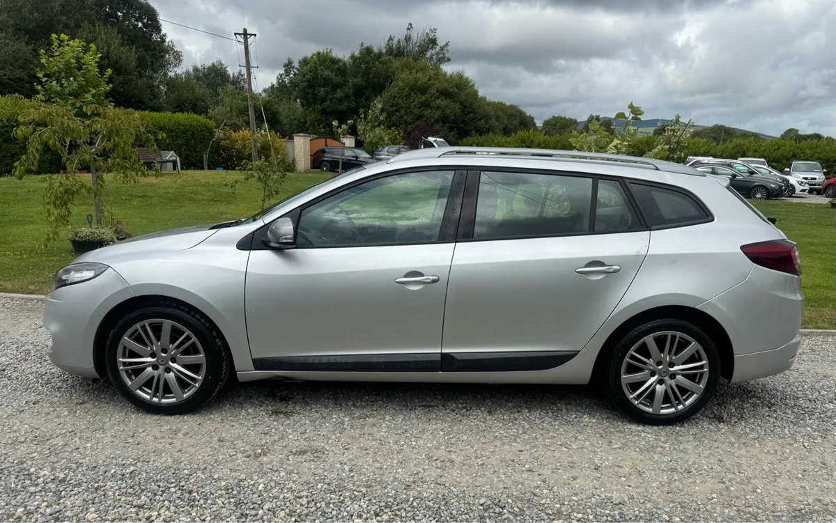 Renault Megane Estate - Image 3