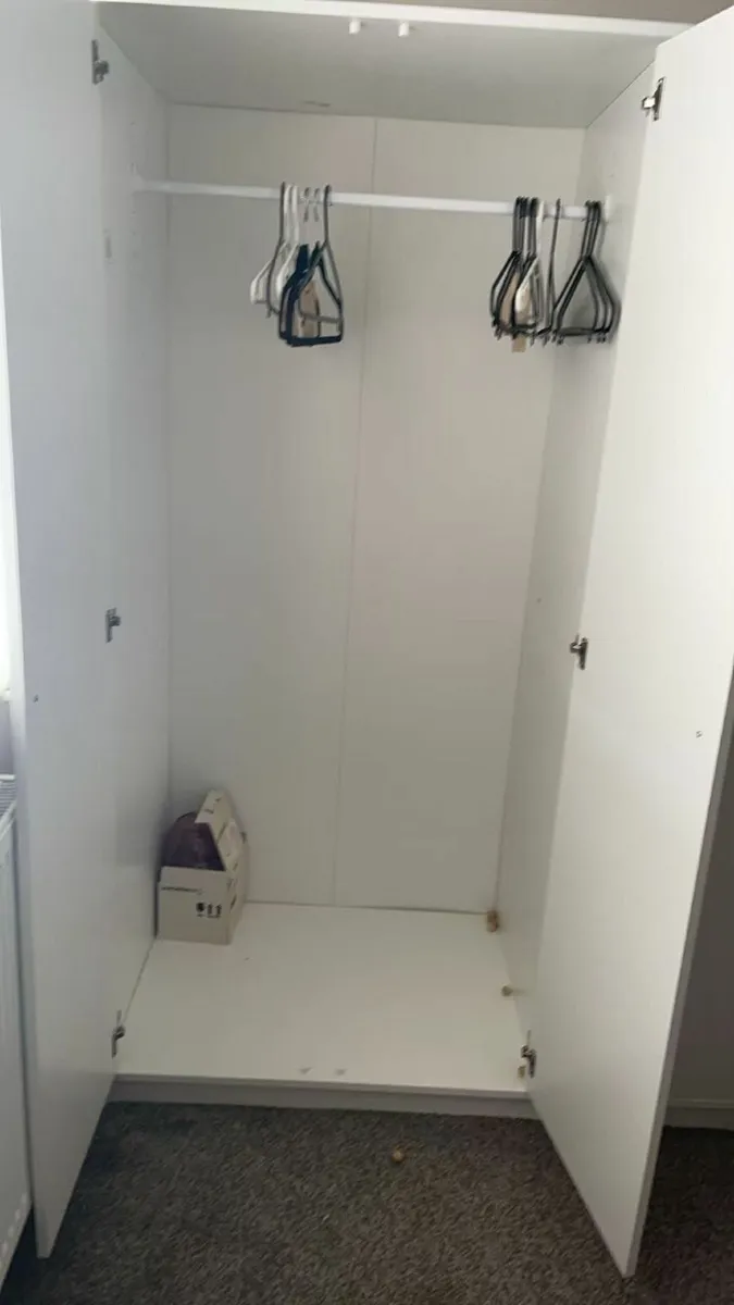 Wardrobe - Image 4