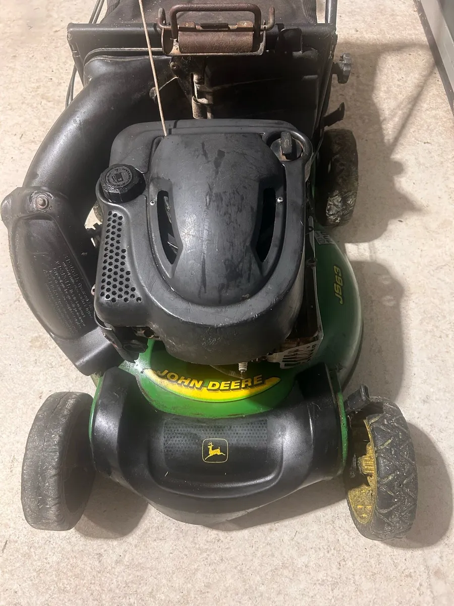 John Deere Push Lawnmower - Image 2