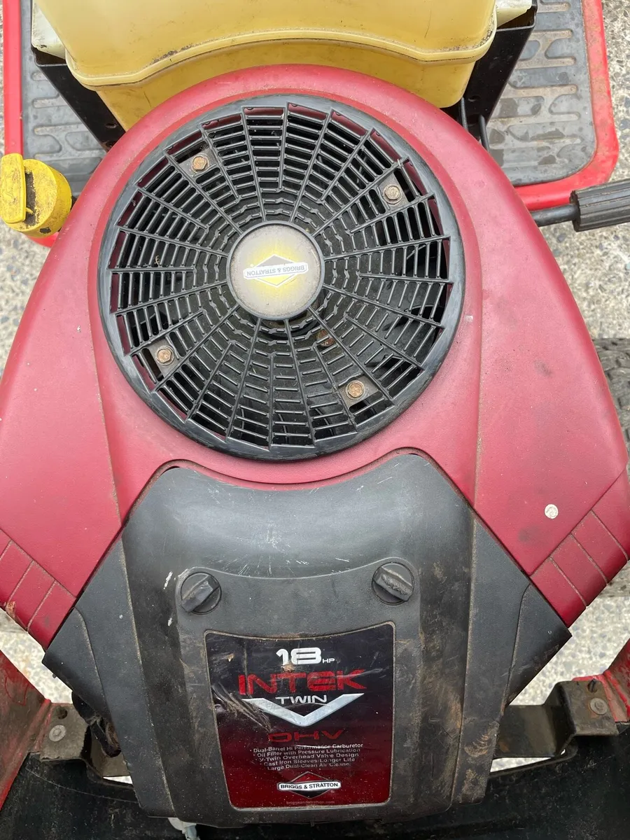 Ride On Tractor 18HP V Twin - Image 3