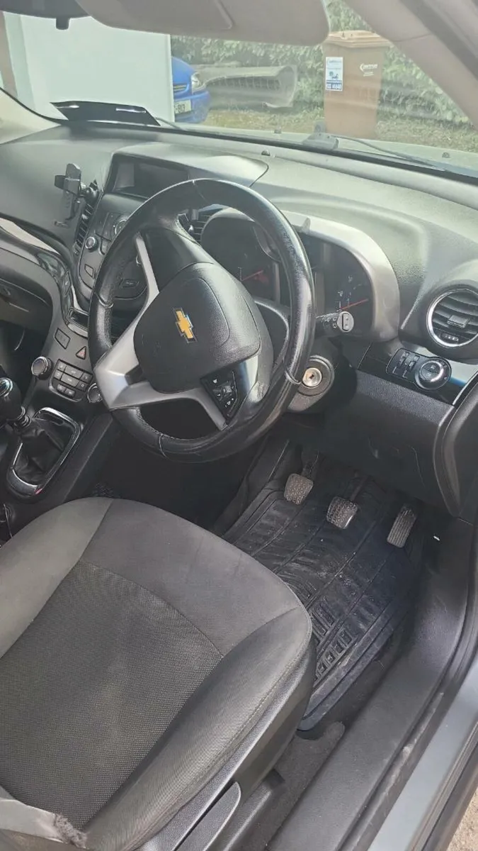 2012 chevy orlando - Image 3