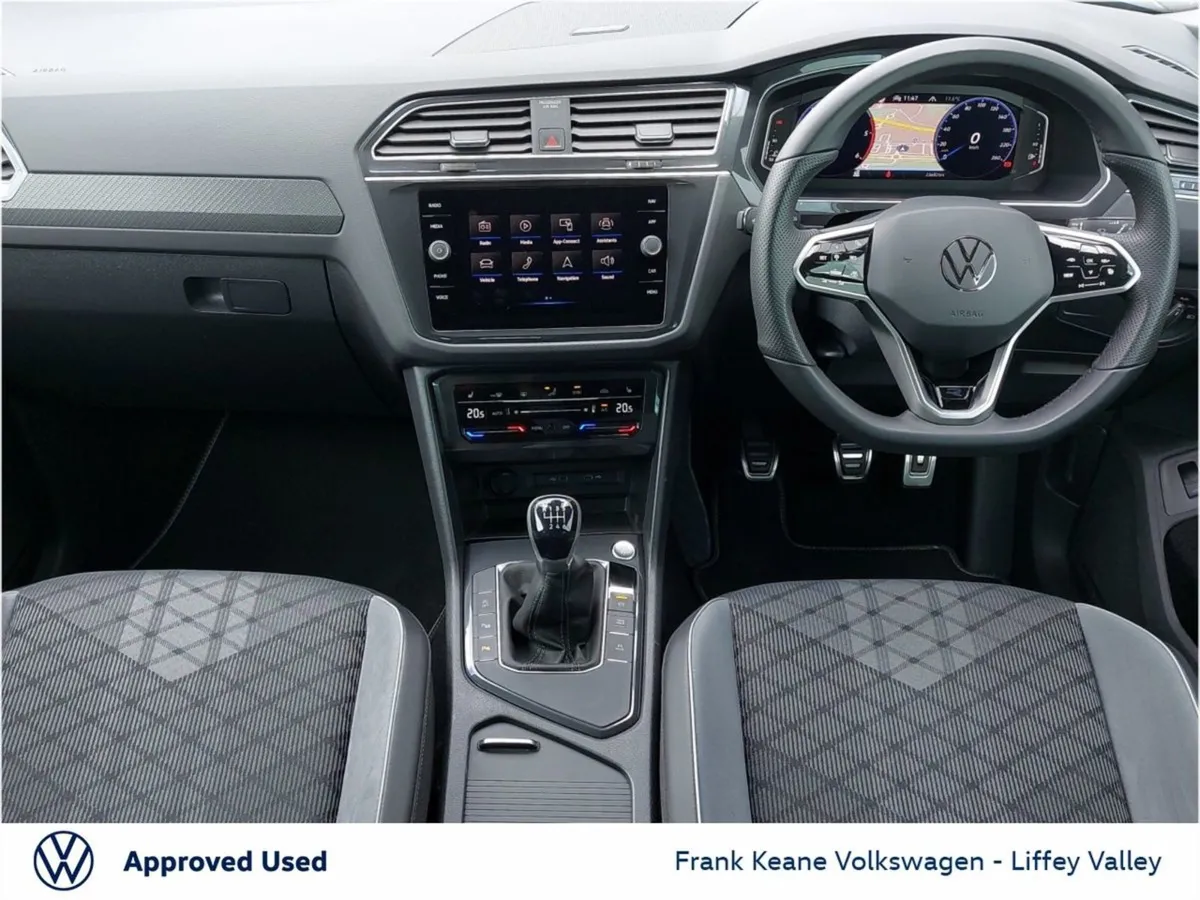 Volkswagen Tiguan R-line 2.0 TDI 150BHP  nightsha - Image 2