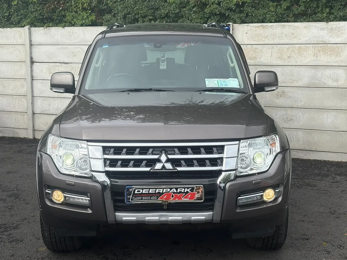 2015 Mitsubishi Pajero Shogun 3.2 DID CREWCAB - Image 2