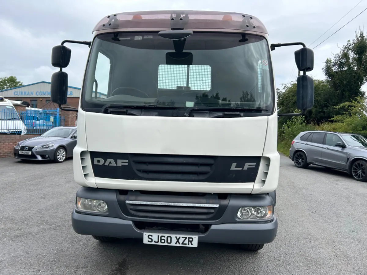 2010 Daf lf 55 220 18 ton 3 way tipper - Image 2