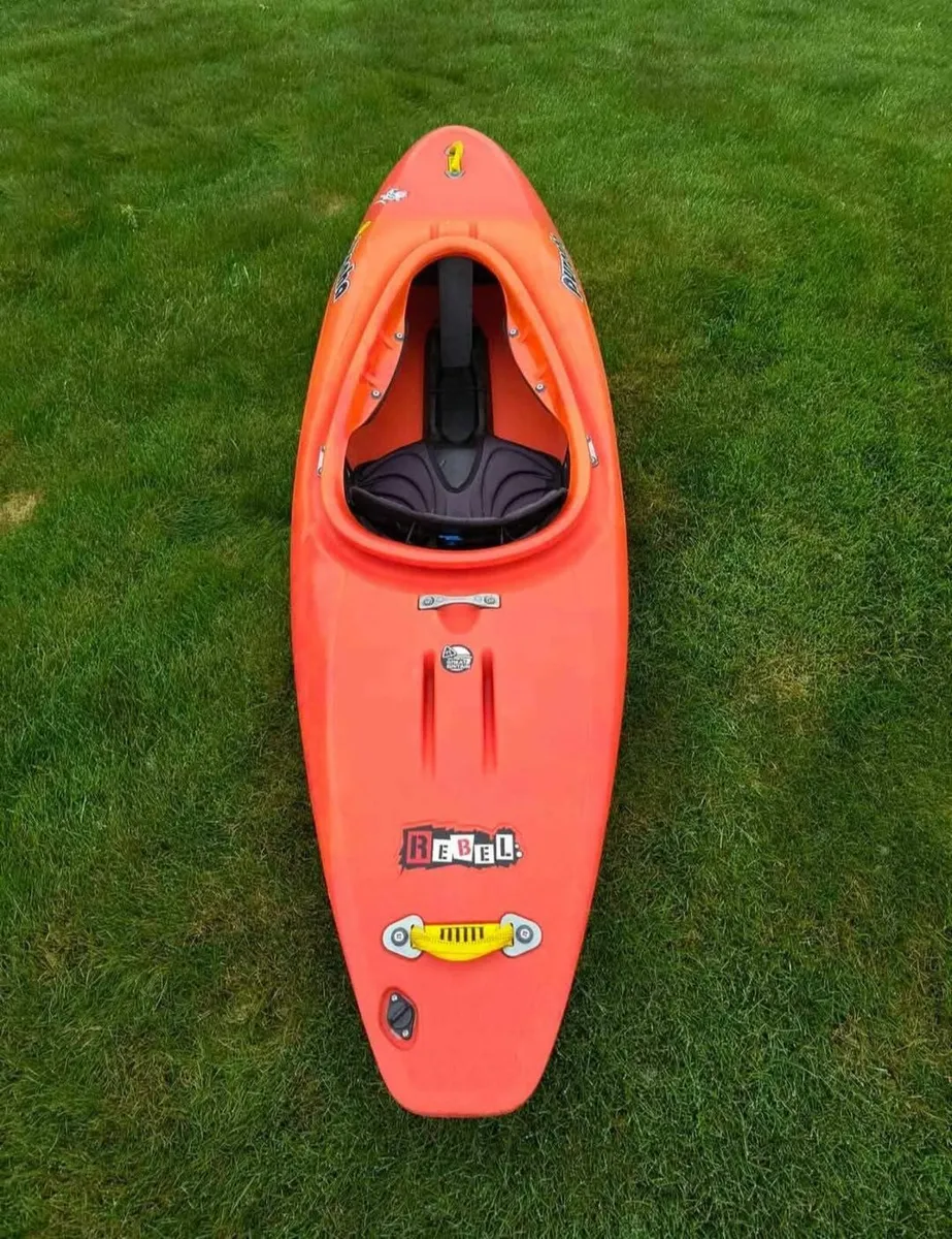 Kayak - Image 2