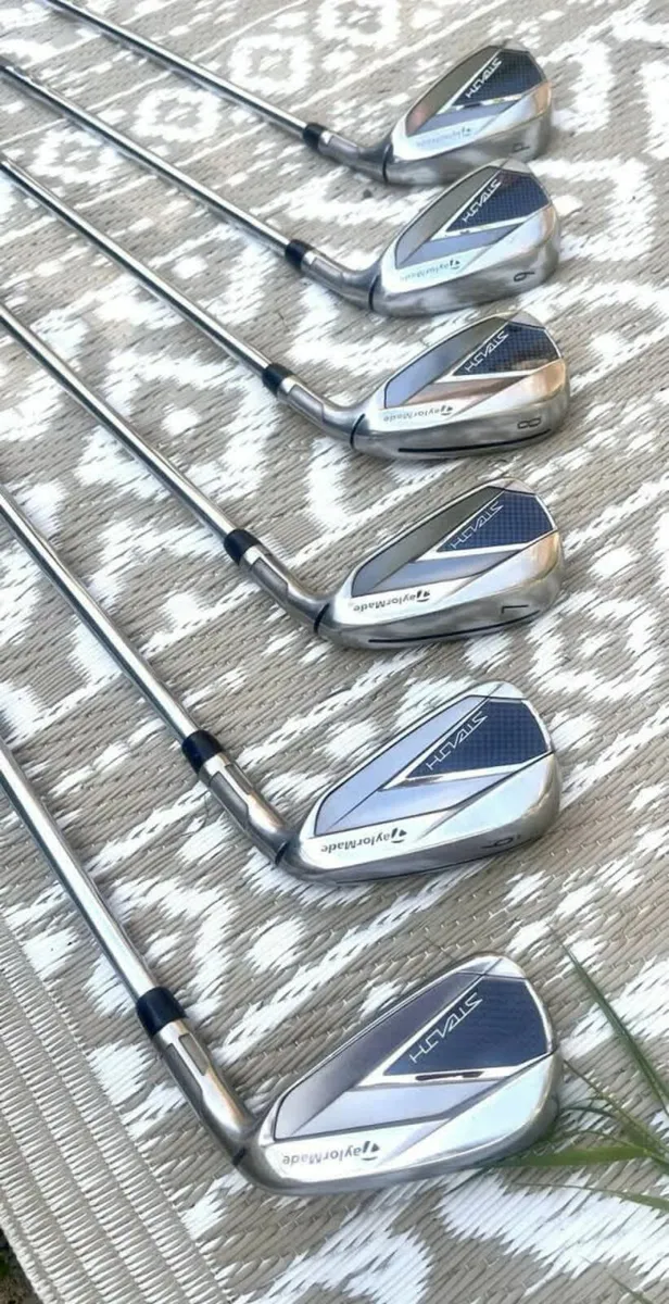 Taylormade Stealth Irons / 5-PW / Regular Flex - Image 2