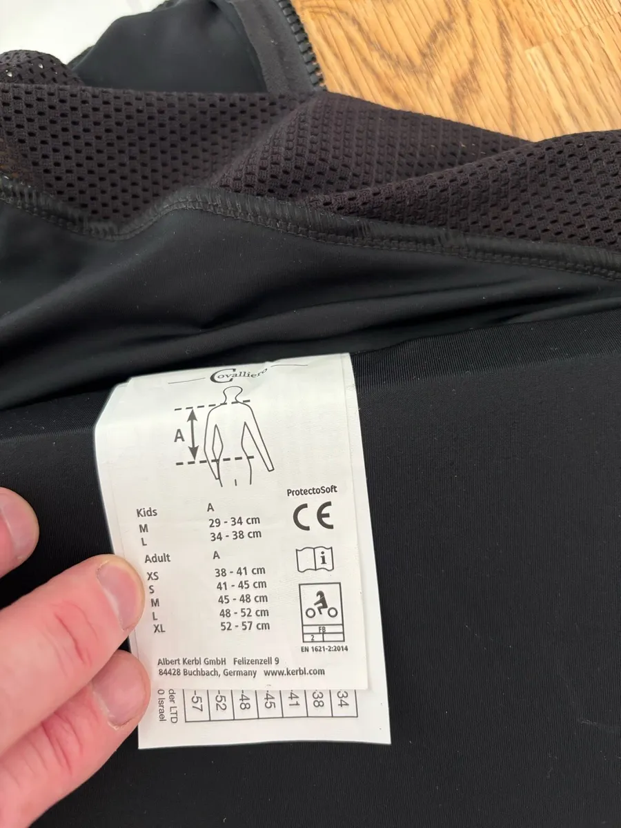 Motorcycle or Sport back protector - Image 3